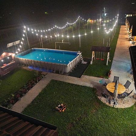 Insula Christiana Hotel คริสเตียน ภายนอก รูปภาพ