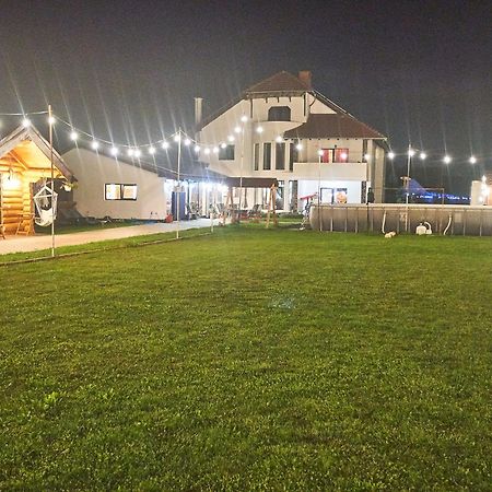 Insula Christiana Hotel คริสเตียน ภายนอก รูปภาพ