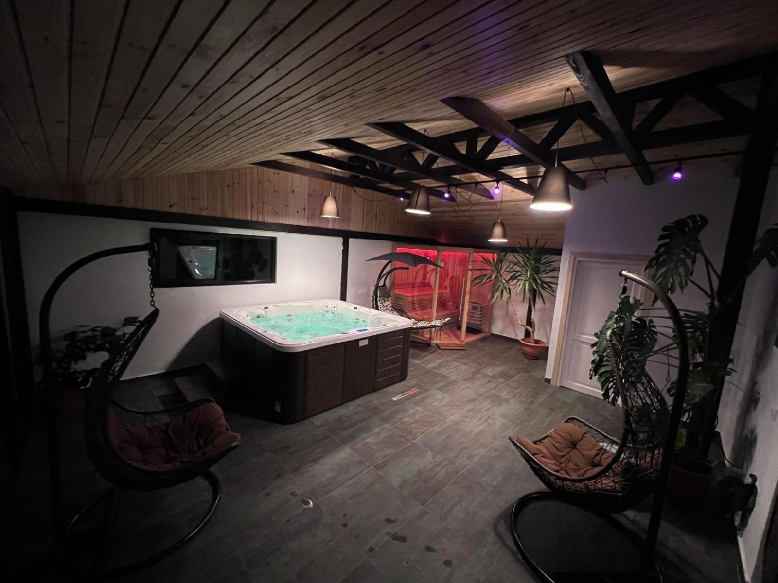 Insula Christiana Hotel คริสเตียน ภายนอก รูปภาพ