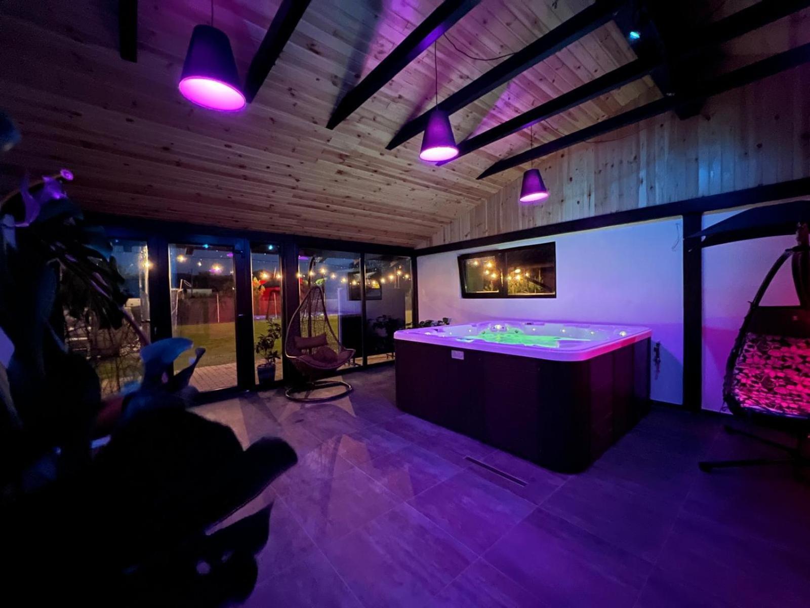 Insula Christiana Hotel คริสเตียน ภายนอก รูปภาพ