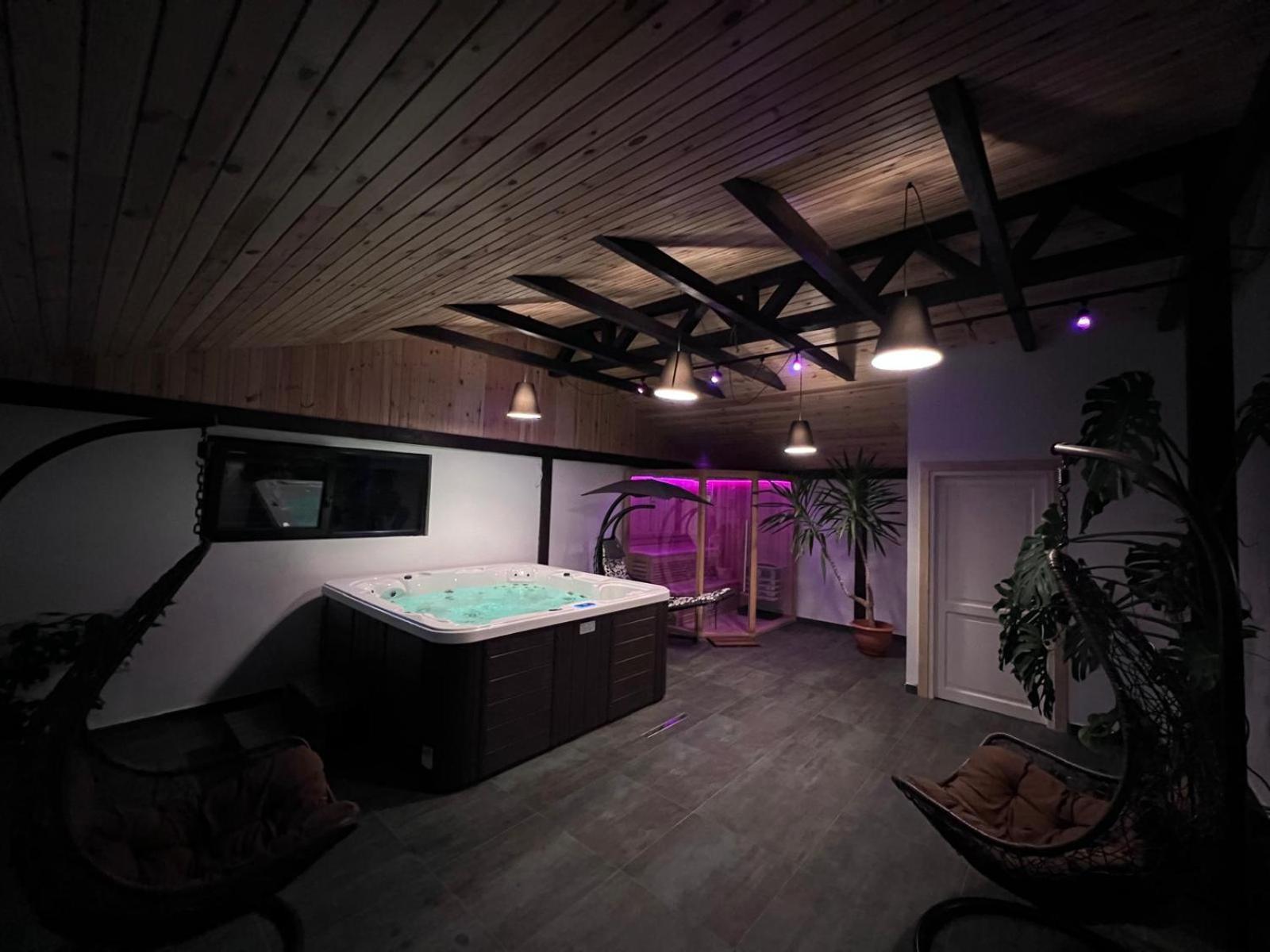 Insula Christiana Hotel คริสเตียน ภายนอก รูปภาพ