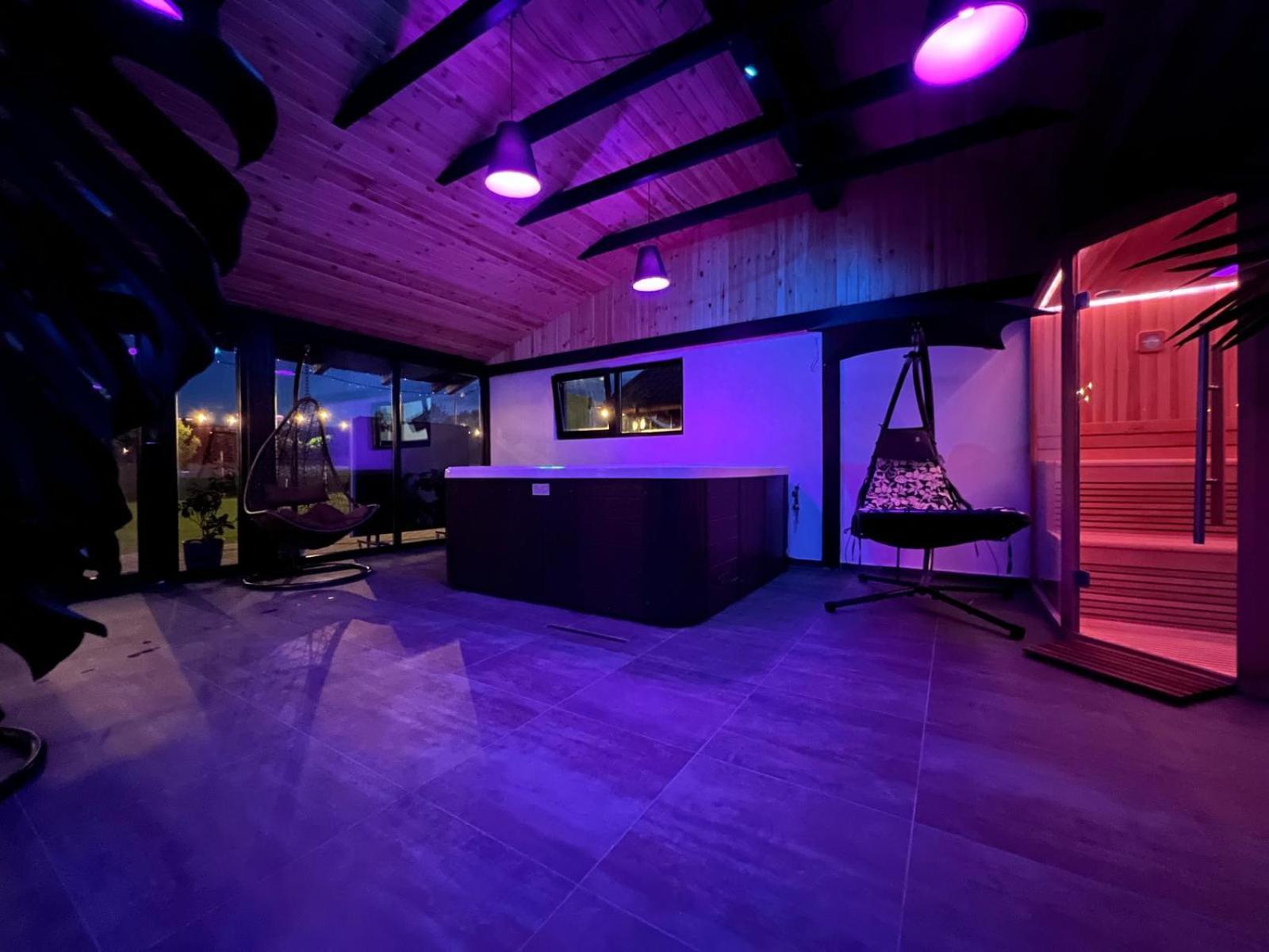 Insula Christiana Hotel คริสเตียน ภายนอก รูปภาพ